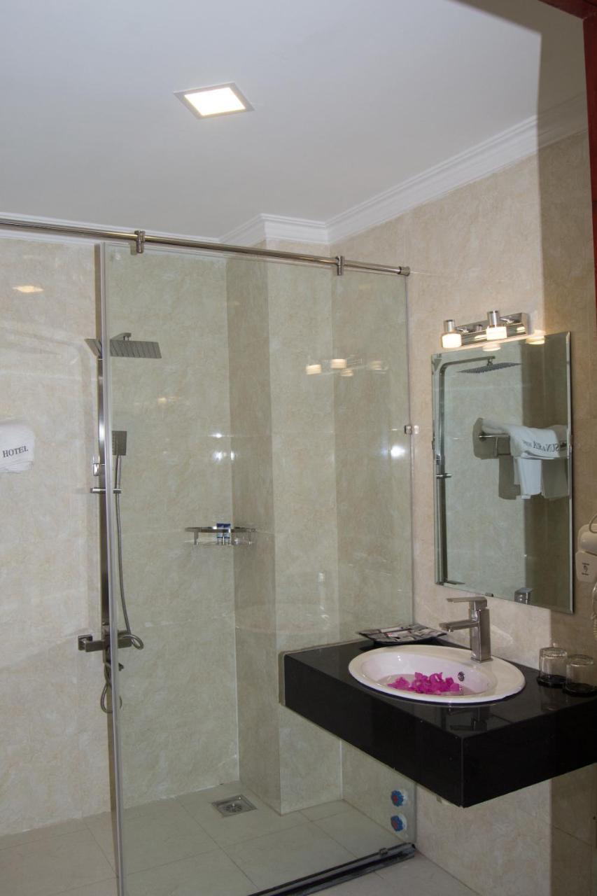 Hotel Sun And Sea Nha Trang Exterior foto